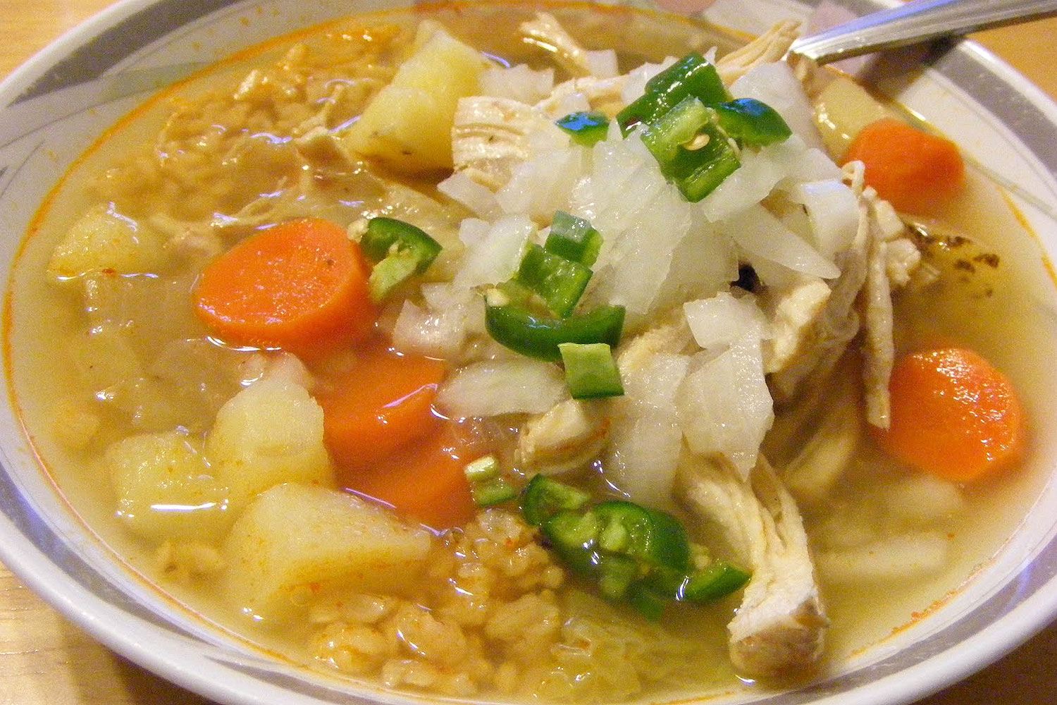 Descubrir 54+ imagen receta caldo de pollo con verduras y arroz
