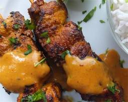 Pollo satay