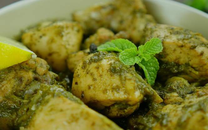 Pollo en salsa verde