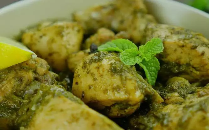 Pollo en salsa verde 