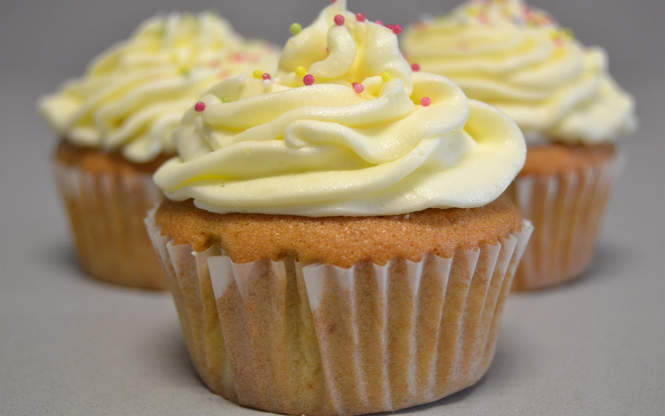 Cupcakes de chocolate blanco